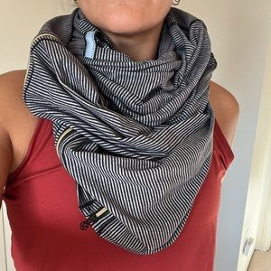 Lululemon Vinyasa Scarf